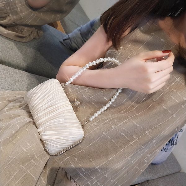 evening bags vintage fashion women's crinkled silk clutch with pearl chain wedding party handbags bag purses ladies banquet clutches 22
evening bags vintage fashion women's crinkled silk clutch with pearl chain wedding party handbags bag purses ladies banquet clutches 22