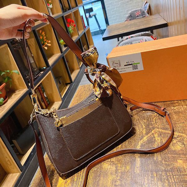evening bags 2023 women's new crossbody large capacity shoulder underwarm water ripple bag