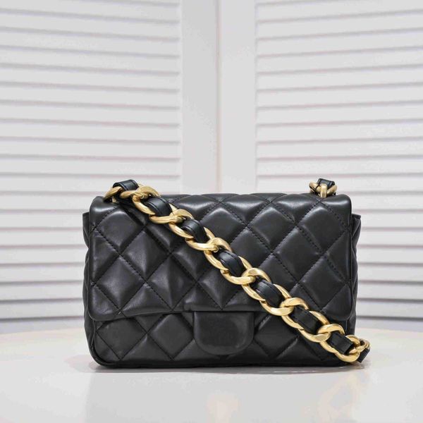 luxury designer shoulder bags tote 2023 new women's fashion diamond ringer leather envelope multifunctional large capacity crossbody ba
luxury designer shoulder bags tote 2023 new women's fashion diamond ringer leather envelope multifunctional large capacity crossbody ba