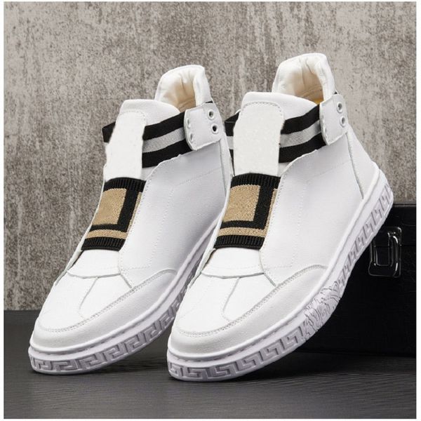 2024 designer shoesnew balances shoes new deluxe men's small white shoes british fashion sports casual board high breathable zapatos ho, Black
2024 designer shoesnew balances shoes new deluxe men's small white shoes british fashion sports casual board high breathable zapatos ho, Black