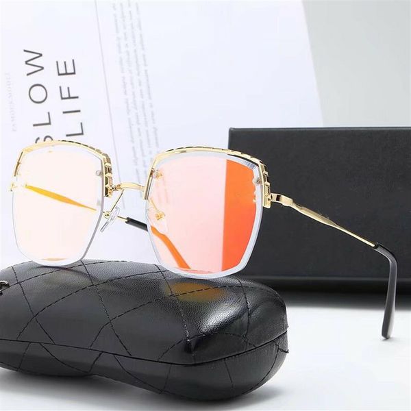 2021 designer sunglasses men women eyeglasses outdoor shades pc frame fashion classic lady sun glasses246f, White;black
2021 designer sunglasses men women eyeglasses outdoor shades pc frame fashion classic lady sun glasses246f, White;black