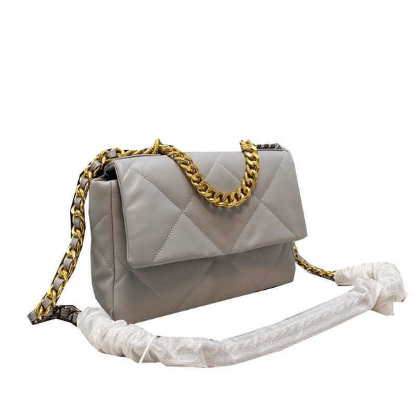 women's r handbag shoulder bags tote 2023 new fashion sheepskin envelope bag texture hardware chain cross-body bags factory direct sale
women's r handbag shoulder bags tote 2023 new fashion sheepskin envelope bag texture hardware chain cross-body bags factory direct sale
