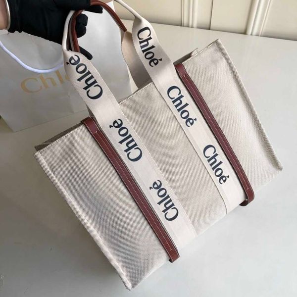 designer luxury women the tote bag fashion versatile handbags shoulder crossbody bags purse tories totes large capacity saddle wallets 7a e
designer luxury women the tote bag fashion versatile handbags shoulder crossbody bags purse tories totes large capacity saddle wallets 7a e
