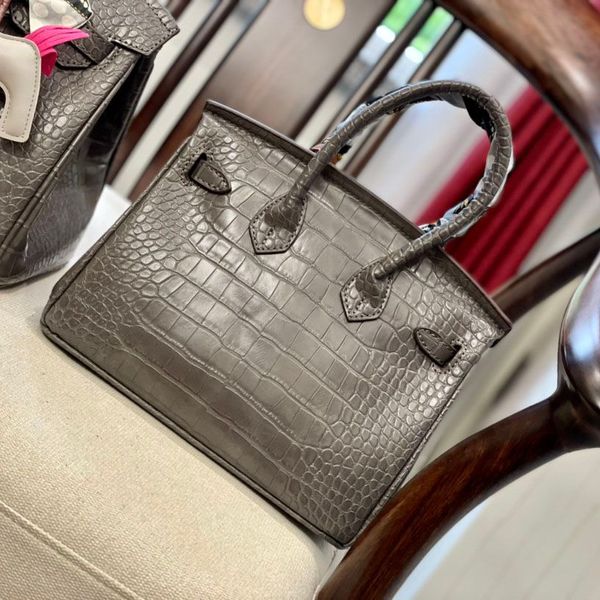 7a fashion bag quality leather designer bags woman famous handbag luxurious crossbody wallet purse cowhide pochette clutchdesigner
7a fashion bag quality leather designer bags woman famous handbag luxurious crossbody wallet purse cowhide pochette clutchdesigner