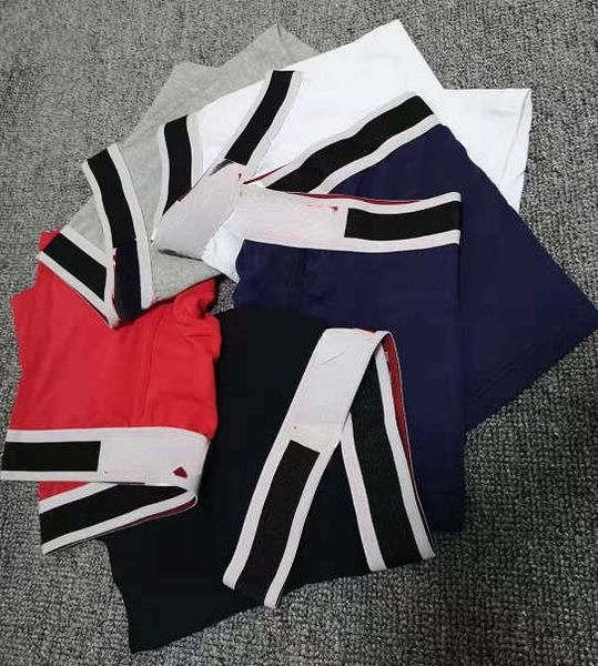 brand underpants designer design elastic breathable cotton casual men's shorts and boxers three pieces of, Black;white
brand underpants designer design elastic breathable cotton casual men's shorts and boxers three pieces of, Black;white