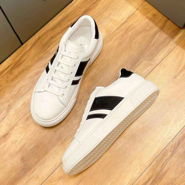 fashion low-sneakers shoes men's thick soled lace up casual sports fabric patent leather leather present clean design and simple lines, Black
fashion low-sneakers shoes men's thick soled lace up casual sports fabric patent leather leather present clean design and simple lines, Black