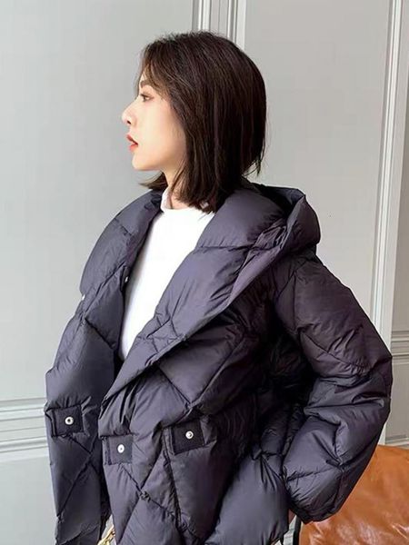 women s down parkas winter hooded 90 white duck jacket women short thick warm loose type diamond puffer coat outwear 221128, Black
women s down parkas winter hooded 90 white duck jacket women short thick warm loose type diamond puffer coat outwear 221128, Black