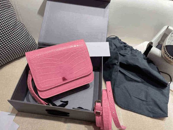 evening bags shoulder women handbag female pink leather fashion tote tofu package 1116
evening bags shoulder women handbag female pink leather fashion tote tofu package 1116