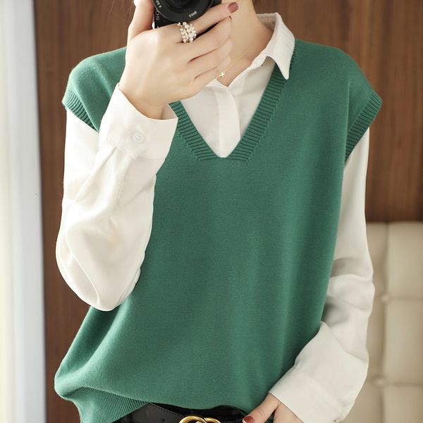 women's vests worsted cashmere spring and autumn loose knit sleeveless pullover waistcoat 221129, Black;white
women's vests worsted cashmere spring and autumn loose knit sleeveless pullover waistcoat 221129, Black;white
