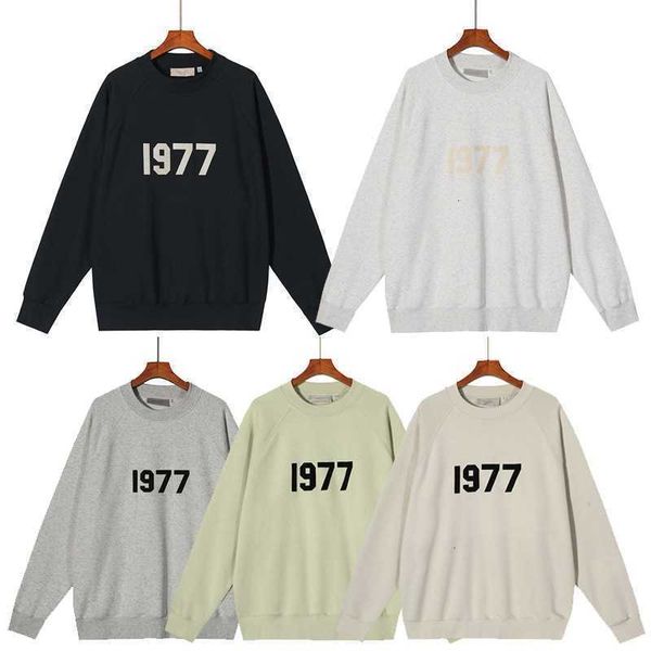 hoodies hweatshirts aw22 fog season 8 double thread essentials flocking print 1977 men's and women's plush round neck sweater, Black
hoodies hweatshirts aw22 fog season 8 double thread essentials flocking print 1977 men's and women's plush round neck sweater, Black