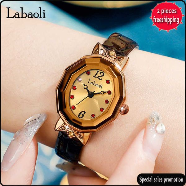 fashion luxury brand design watches labaoli la baoli new women's watch small wine barrel diamond inlaid fashion belt watch quartz, Slivery;golden
fashion luxury brand design watches labaoli la baoli new women's watch small wine barrel diamond inlaid fashion belt watch quartz, Slivery;golden