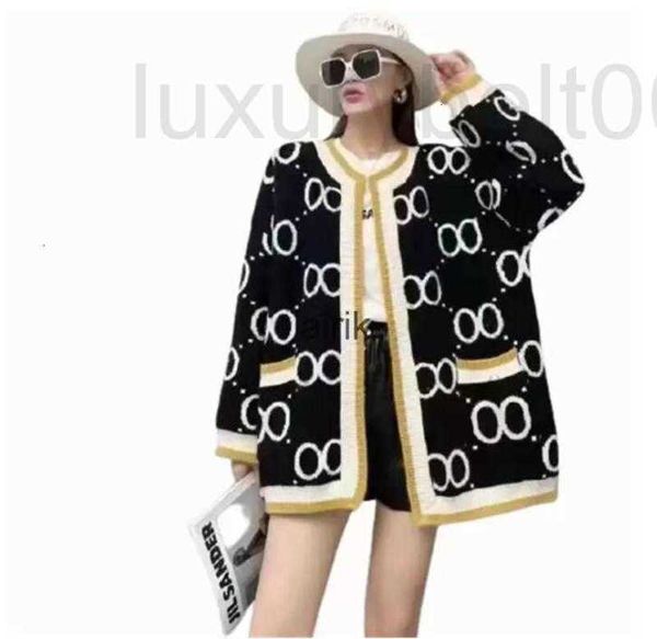 women's sweaters designer 22gg women soft knitted sweater ggity v-neck single breasted bee cardigan stylish knitwear u90t, White;black
women's sweaters designer 22gg women soft knitted sweater ggity v-neck single breasted bee cardigan stylish knitwear u90t, White;black