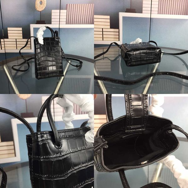 womens evening bags totes crocodile pattern designer bag black tote bag soft womens leather design handbag shoulder crossbody bags letter lo
womens evening bags totes crocodile pattern designer bag black tote bag soft womens leather design handbag shoulder crossbody bags letter lo
