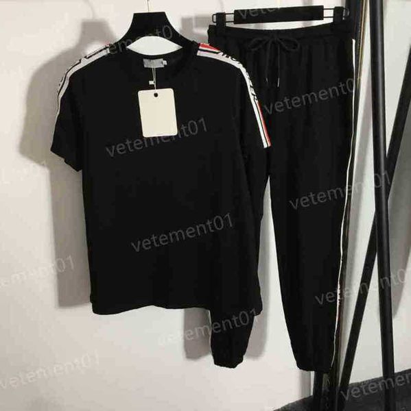 womens two piece pants fashion logo embroidered t-shirt and waistband leisure trousers sportswear 2 piece sets women designer tracksuits 091, White
womens two piece pants fashion logo embroidered t-shirt and waistband leisure trousers sportswear 2 piece sets women designer tracksuits 091, White