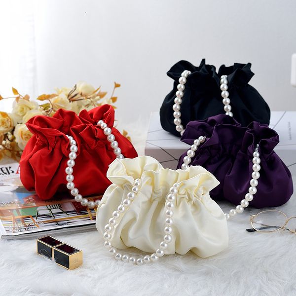 evening bags women's handbags luxury fashion pearl chain party bucket bag lady day small clutches purses wedding handbag 221128
evening bags women's handbags luxury fashion pearl chain party bucket bag lady day small clutches purses wedding handbag 221128