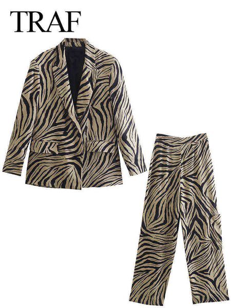 suit met women's fashion past double breasted animal print long sleeves blazer, White;black
suit met women's fashion past double breasted animal print long sleeves blazer, White;black