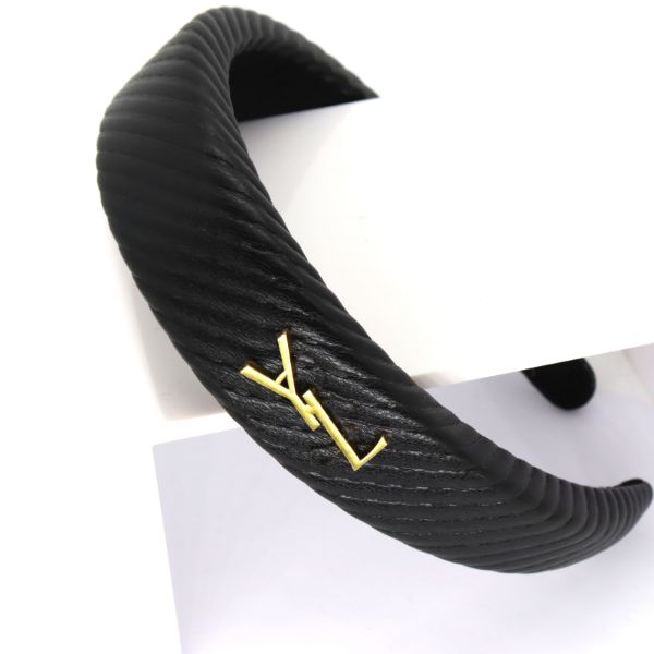 3 colors designer hairpin headbands elastic leather hair hoop handmade retro exaggerated personality temperament headband artificial leather, Silver
3 colors designer hairpin headbands elastic leather hair hoop handmade retro exaggerated personality temperament headband artificial leather, Silver