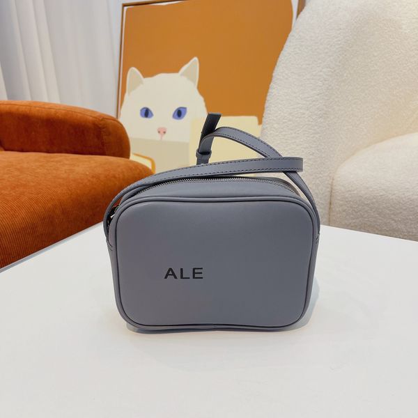 crossbody bags purses designer woman handbag shoulder luxury bag ladies fashion classic solid color letter handbags
crossbody bags purses designer woman handbag shoulder luxury bag ladies fashion classic solid color letter handbags