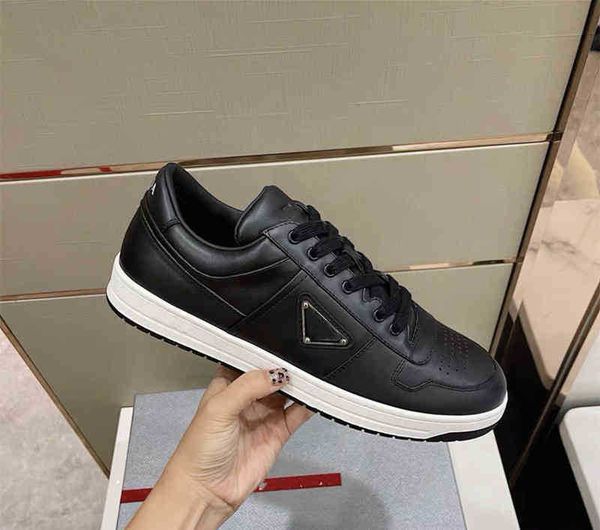 new dress shoes casual p's small white women's spring and summer new leather thick soled lovers' same triangle casual sports, Black
new dress shoes casual p's small white women's spring and summer new leather thick soled lovers' same triangle casual sports, Black