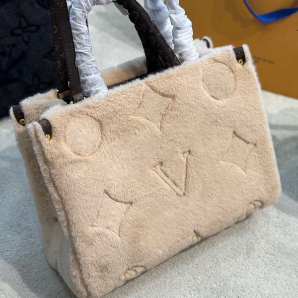soft wool designer bags men women winter fur shopping bags brand letter flower totes warm large handbags crossbody long shoulder strap
soft wool designer bags men women winter fur shopping bags brand letter flower totes warm large handbags crossbody long shoulder strap