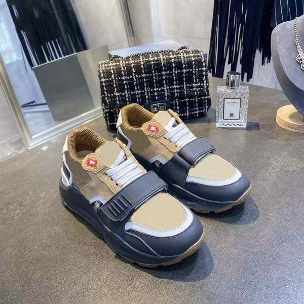 casual shoes designer sneakers luxury sneaker c brand man woman designer trainer genuine leather ace slipper sandal slide by99 0200, Black
casual shoes designer sneakers luxury sneaker c brand man woman designer trainer genuine leather ace slipper sandal slide by99 0200, Black