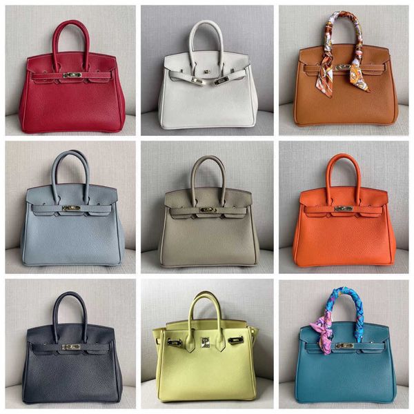 luxury herme handbag birkins tote first layer leather lychee pattern women's fashion one shoulder portable
luxury herme handbag birkins tote first layer leather lychee pattern women's fashion one shoulder portable