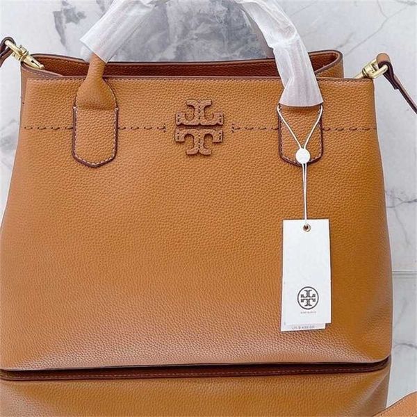 torysburchs handbag designer bags fashion brand women's tote large leather leisure solid color messenger tote bag
torysburchs handbag designer bags fashion brand women's tote large leather leisure solid color messenger tote bag