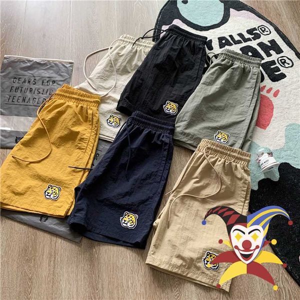 men's shorts tiger embroidery human made shorts men women 1 1 quick dry human made beach oversize shorts t221129, White;black
men's shorts tiger embroidery human made shorts men women 1 1 quick dry human made beach oversize shorts t221129, White;black