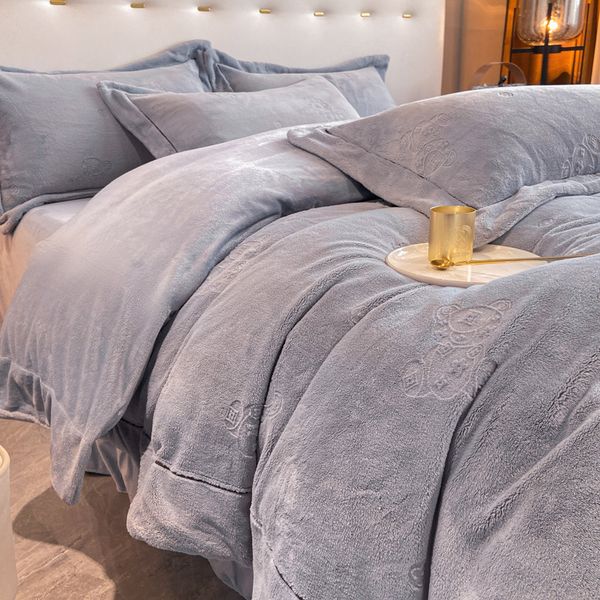 3d class flower bedding sets milk velvet modern simple solid color plush fleece bed sheet and pillowcases quilt cover king warm comfor
3d class flower bedding sets milk velvet modern simple solid color plush fleece bed sheet and pillowcases quilt cover king warm comfor