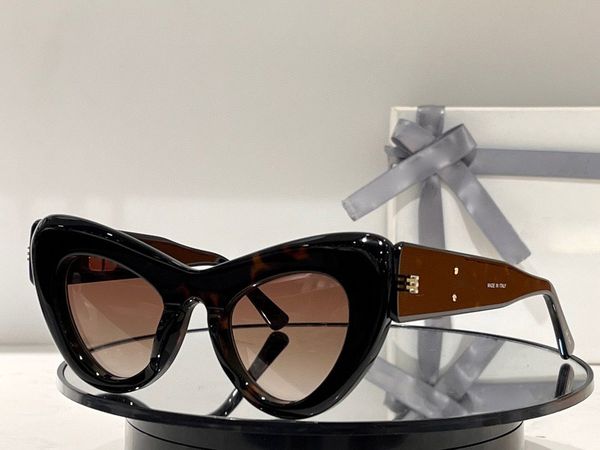 womens sunglasses for women men sun glasses mens 0204 fashion style protects eyes uv400 lens with random box and case, White;black
womens sunglasses for women men sun glasses mens 0204 fashion style protects eyes uv400 lens with random box and case, White;black