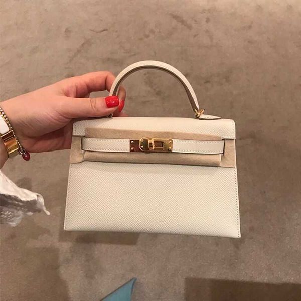 designer kellies handbags herme bag women's mini second generation bag fashion leather mini handbag one shoulder messenger bag
designer kellies handbags herme bag women's mini second generation bag fashion leather mini handbag one shoulder messenger bag