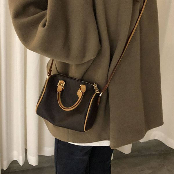 artsy designer handbag designer bags luxury bag purses oxidizing leather elegant clutches multi pochette womens speedy hobo snapsmini purse
artsy designer handbag designer bags luxury bag purses oxidizing leather elegant clutches multi pochette womens speedy hobo snapsmini purse