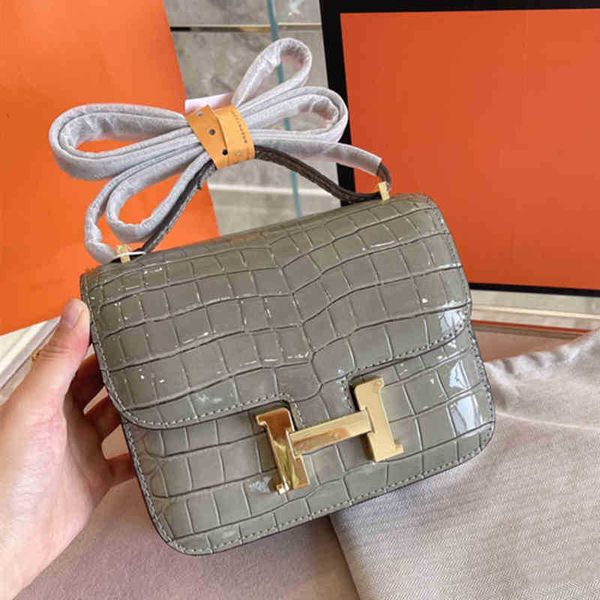 constancebag herme bags handbag leather bag tofu h buckle crocodile pattern stewardess single shoulder messenger bag
constancebag herme bags handbag leather bag tofu h buckle crocodile pattern stewardess single shoulder messenger bag