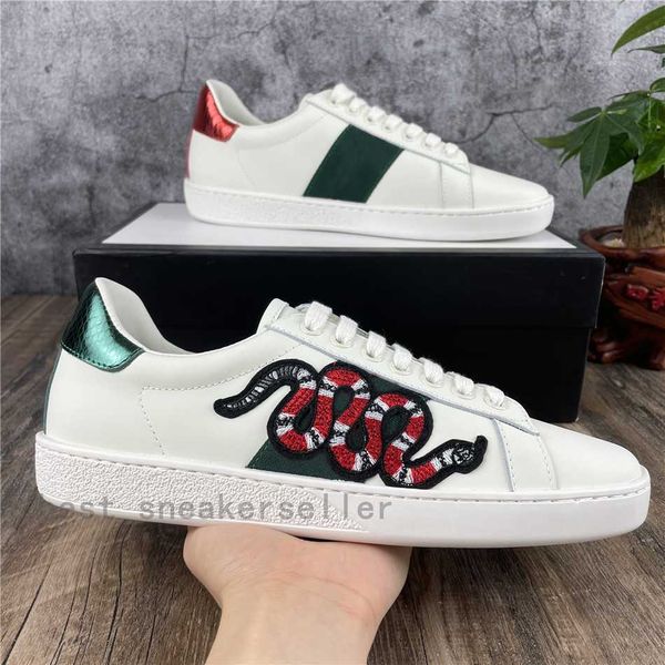 2021 men women sneaker casual shoes low ace bee stripes flat shoe walking sports trainers embroidery tiger stars chaussures pour hommes, Black
2021 men women sneaker casual shoes low ace bee stripes flat shoe walking sports trainers embroidery tiger stars chaussures pour hommes, Black