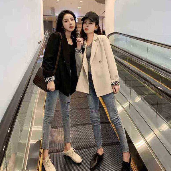 blazer women elegant vintage long sleeves single breasted fashionable allmatch casual harajuku korean style chic classic j220813, White;black
blazer women elegant vintage long sleeves single breasted fashionable allmatch casual harajuku korean style chic classic j220813, White;black