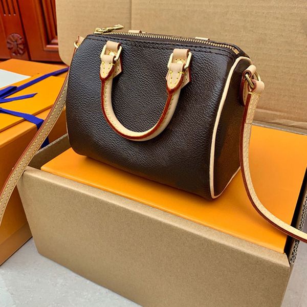phone crossbody designer bags luxury bag oxidizing leather elegant clutches multi pochette womens speedy hobo mini purse small cross body pu
phone crossbody designer bags luxury bag oxidizing leather elegant clutches multi pochette womens speedy hobo mini purse small cross body pu