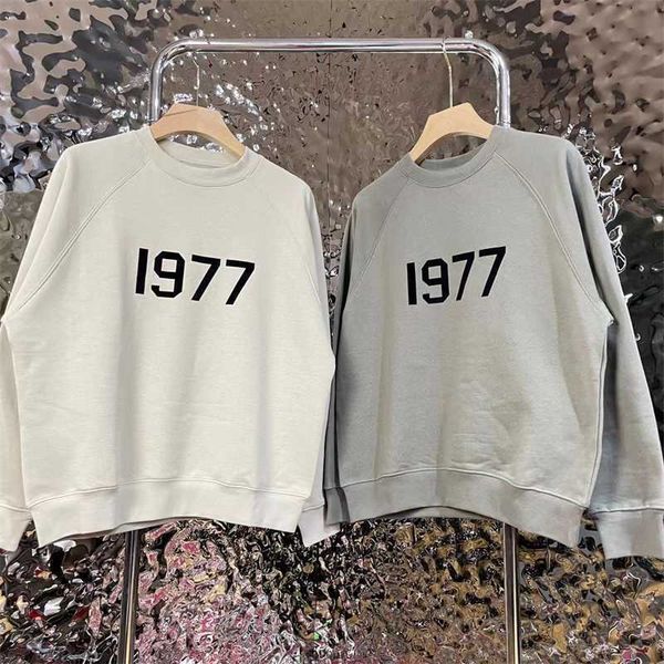 hoodies hweatshirts fog double line essentials 1977 new flocking round neck sweater for men and women, Black
hoodies hweatshirts fog double line essentials 1977 new flocking round neck sweater for men and women, Black