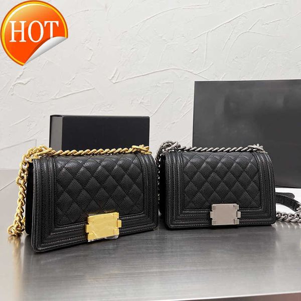 women's luxury designer shoulder bags 2023 fashion caviar calfskin envelope mini clamshell gold & silver metal chain strap crossbody ba
women's luxury designer shoulder bags 2023 fashion caviar calfskin envelope mini clamshell gold & silver metal chain strap crossbody ba