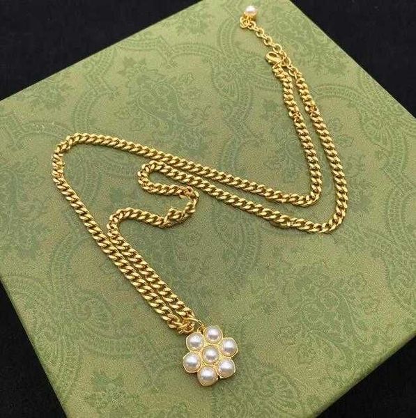designer flowers pearl pendant necklaces luxury letter pattern girls party wedding chunky necklace gift hip hop jewelry, Silver
designer flowers pearl pendant necklaces luxury letter pattern girls party wedding chunky necklace gift hip hop jewelry, Silver