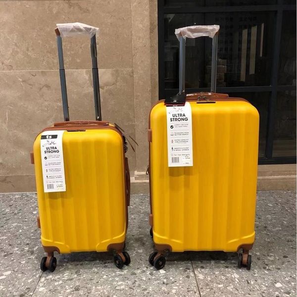 luxury designers travel suitcase fashion trunk bag women letters duffel bags men spinner universal wheel luggage box strong abs uk customiza
luxury designers travel suitcase fashion trunk bag women letters duffel bags men spinner universal wheel luggage box strong abs uk customiza