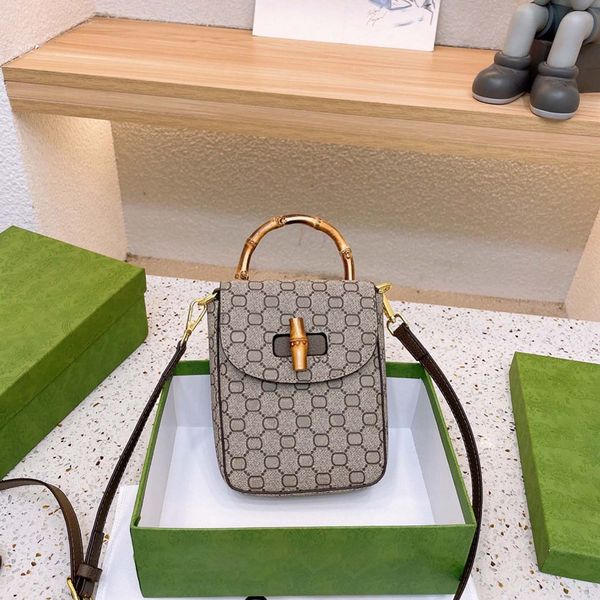 5a designer handbag luxury bag italy v brand shoulder bags women purse crossbody bags derma cosmetic tote messager wallet by brand s120 007
5a designer handbag luxury bag italy v brand shoulder bags women purse crossbody bags derma cosmetic tote messager wallet by brand s120 007