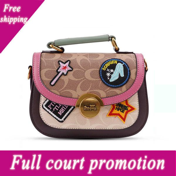 luxury designer bags 2022 trendy women's bag medal small square msenger crossbody saddle versatile shoulder
luxury designer bags 2022 trendy women's bag medal small square msenger crossbody saddle versatile shoulder