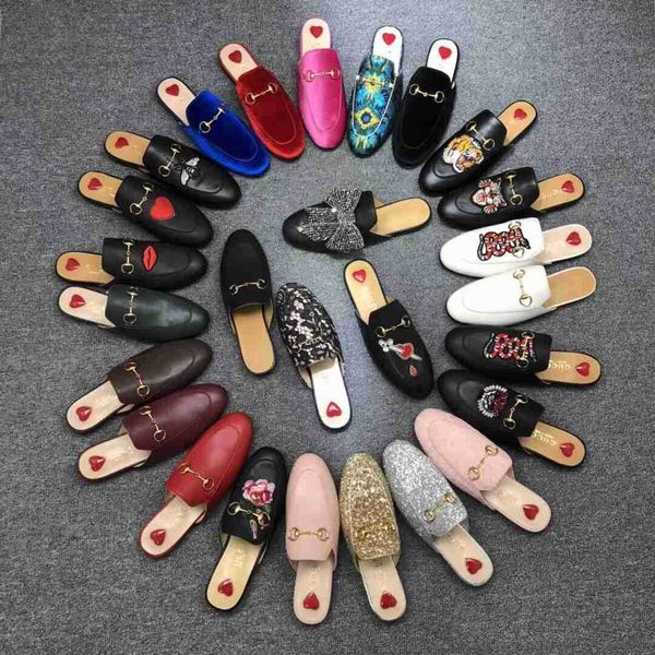 beach slippers flat baotou flip flops 100% lady slides women shoes sandals classic designer lazy leather suede letter cowhide metal mens, Black
beach slippers flat baotou flip flops 100% lady slides women shoes sandals classic designer lazy leather suede letter cowhide metal mens, Black