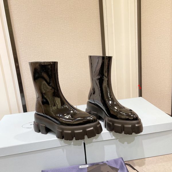 2023 star trail ankle boot luxury womens designer chunky heel boots lace up martin boots ladys fashion winter booties with box -e020, Black
2023 star trail ankle boot luxury womens designer chunky heel boots lace up martin boots ladys fashion winter booties with box -e020, Black