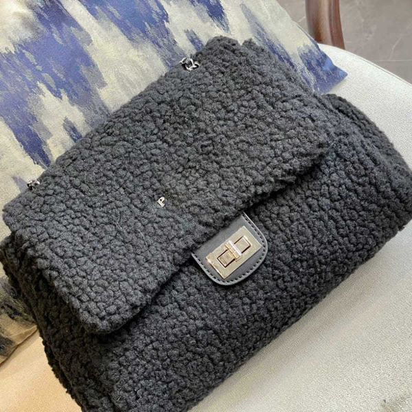designer luxury women the tote bag fashion versatile handbags shoulder crossbody bags purse telfars totes large capacity saddle wallets 7a 0
designer luxury women the tote bag fashion versatile handbags shoulder crossbody bags purse telfars totes large capacity saddle wallets 7a 0