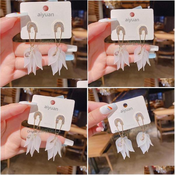 dangle chandelier transparent white petal tassel long personalized dangle earrings for women korean fashion earring daily birthday dhg0u, Silver
dangle chandelier transparent white petal tassel long personalized dangle earrings for women korean fashion earring daily birthday dhg0u, Silver