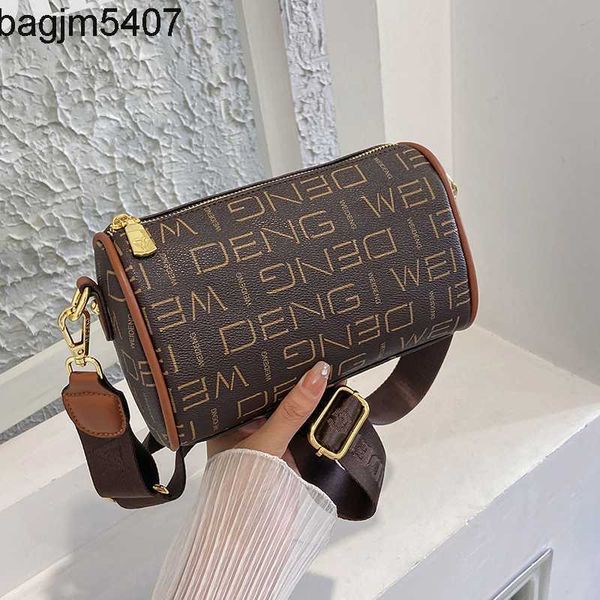 design bag factory wholesale and retail letter bag female korean old flower large capacity pillow wide shoulder strap versatile high grade s
design bag factory wholesale and retail letter bag female korean old flower large capacity pillow wide shoulder strap versatile high grade s