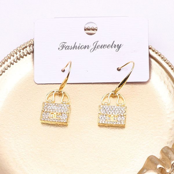 18k gold plated luxury brand designers letters stud clip chain sweet mini bag geometric famous women 925 silver crystal rhinestone earring w, Golden;silver
18k gold plated luxury brand designers letters stud clip chain sweet mini bag geometric famous women 925 silver crystal rhinestone earring w, Golden;silver