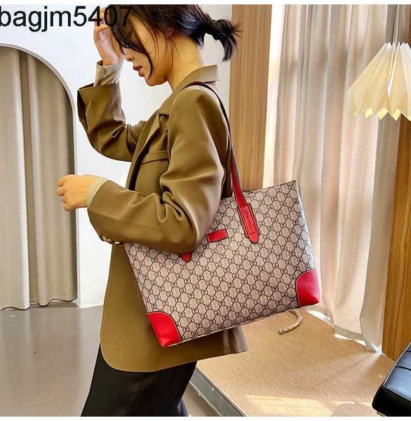 design bag factory wholesale and retail big women's 2023 new korean version trendy versatile fashion leisure personality atmosphere sin
design bag factory wholesale and retail big women's 2023 new korean version trendy versatile fashion leisure personality atmosphere sin