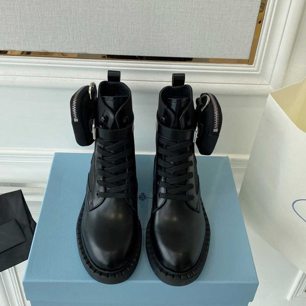 black calf leather trim nylon pouch ankle combat boots lace-up vamp round toe fla side triangle zip-pocket flats booties luxury designer for
black calf leather trim nylon pouch ankle combat boots lace-up vamp round toe fla side triangle zip-pocket flats booties luxury designer for